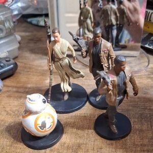 Star Wars Figures Set